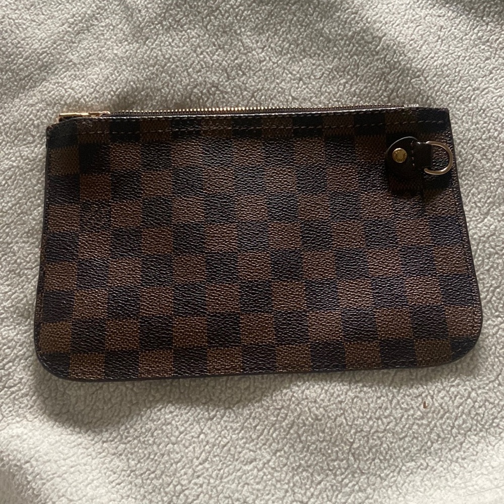 LV Brown Block Neverfull NM Pochette Clutch